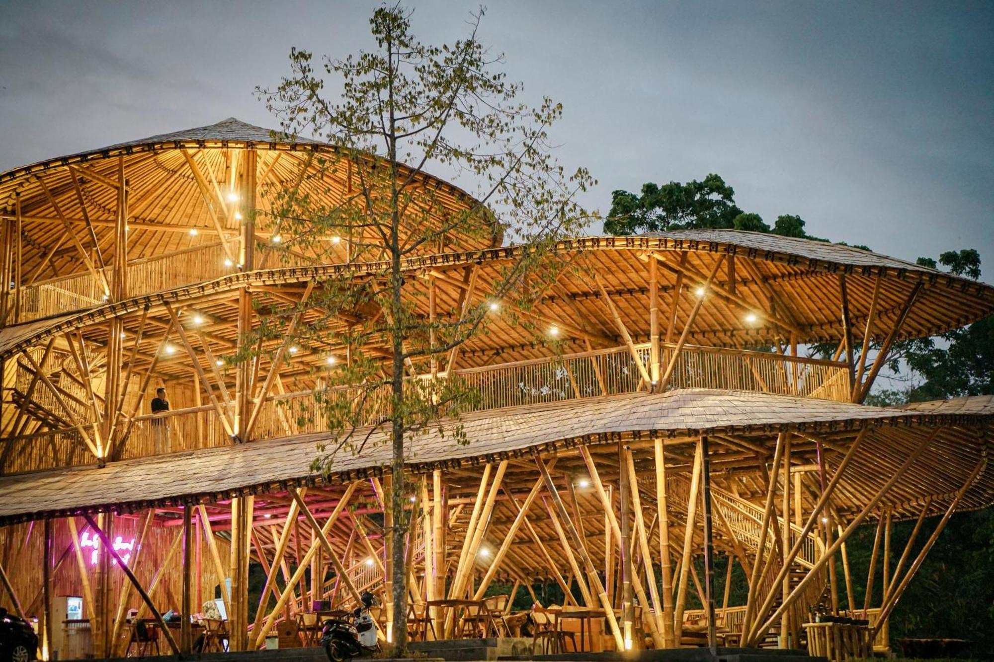 The Osing Bamboo Resort - A Liberta Collection Banyuwangi  Luaran gambar