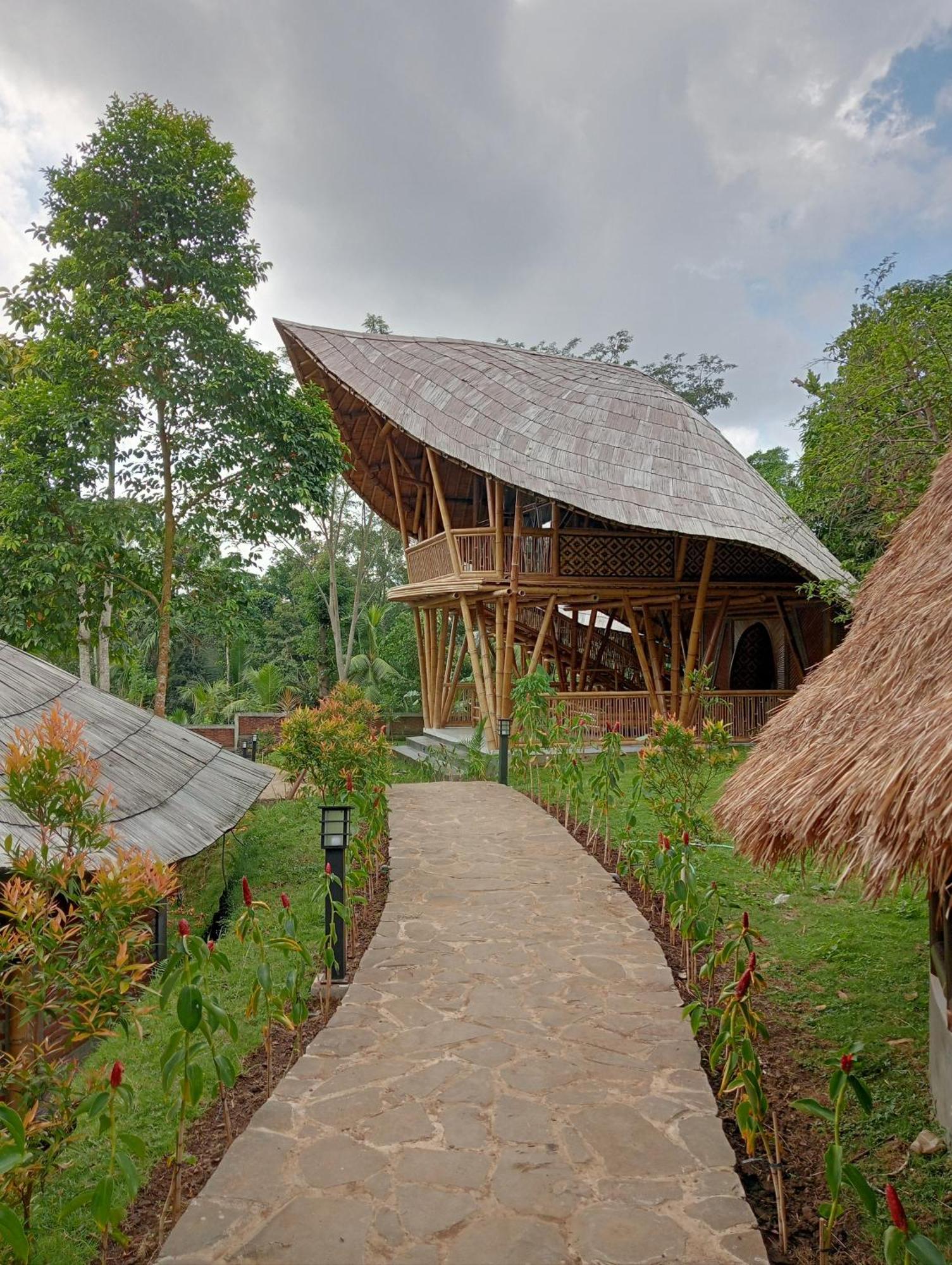 The Osing Bamboo Resort - A Liberta Collection Banyuwangi  Luaran gambar